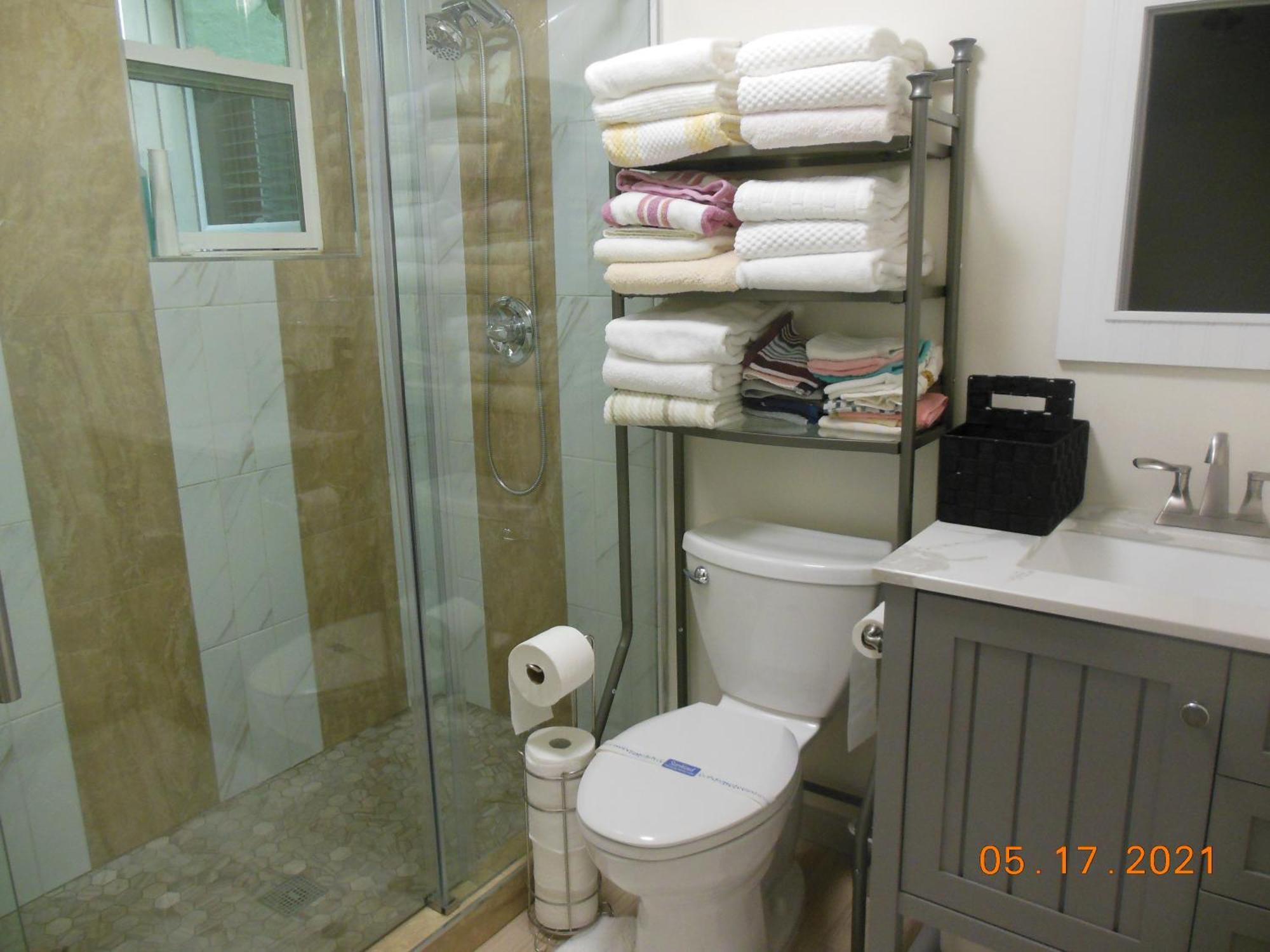 Alameda 2 Bedroom 2 Ba Apt, Ac, 3 Blocks To Beach & Shopping Center & Free Parking Exterior foto